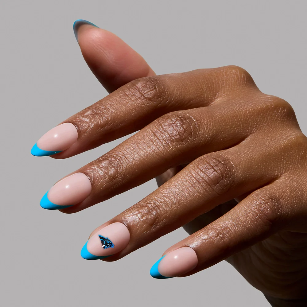 Carolina Panthers Press-On Nail Set - Image 3
