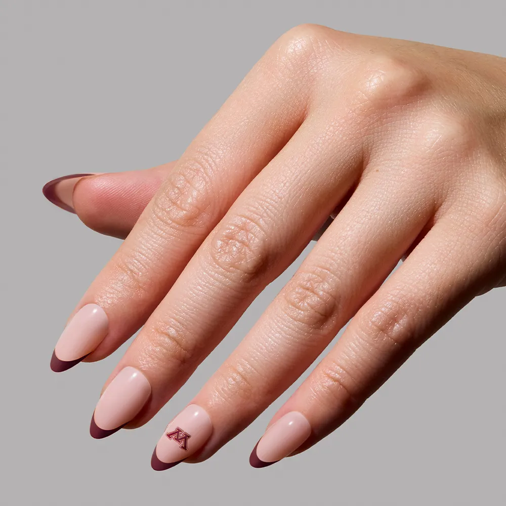 Minnesota Golden Gophers Press-On Nail Set - Image 3